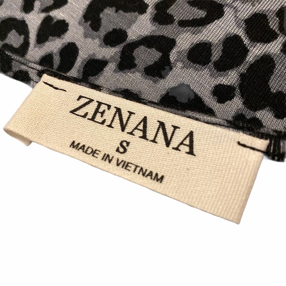 Zenana Size Small Gray Leopard Tunic - Picture 5 of 7